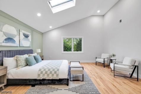 448 Fern Avenue Lyndhurst NJ 07071