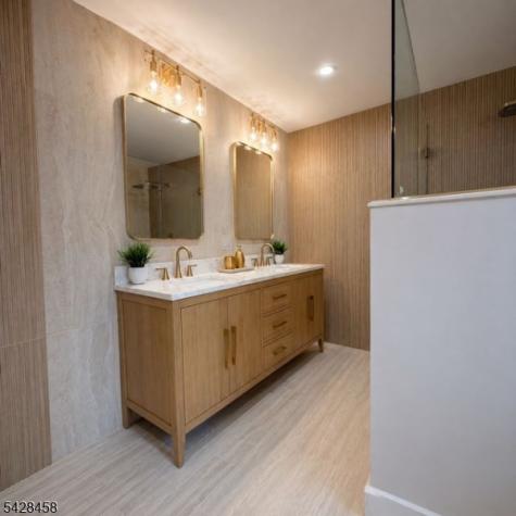 448 Fern Avenue Lyndhurst NJ 07071