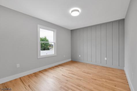 448 Fern Avenue Lyndhurst NJ 07071