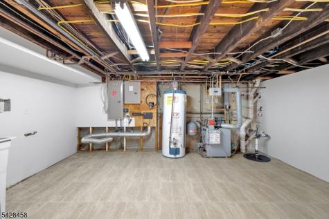 448 Fern Avenue Lyndhurst NJ 07071