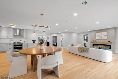 448 Fern Avenue Lyndhurst NJ 07071