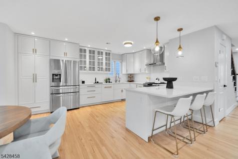 448 Fern Avenue Lyndhurst NJ 07071