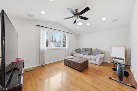 122 Kipling Avenue Springfield NJ 07081