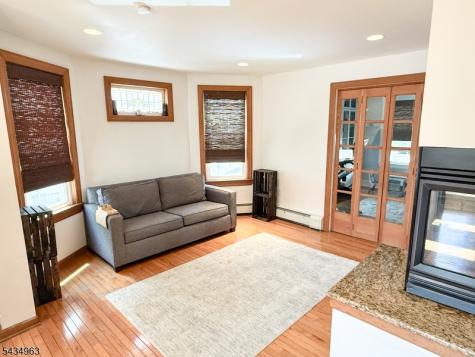 26 Davey Street Bloomfield NJ 07003