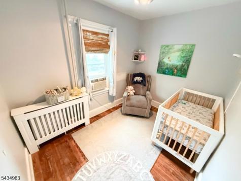 26 Davey Street Bloomfield NJ 07003