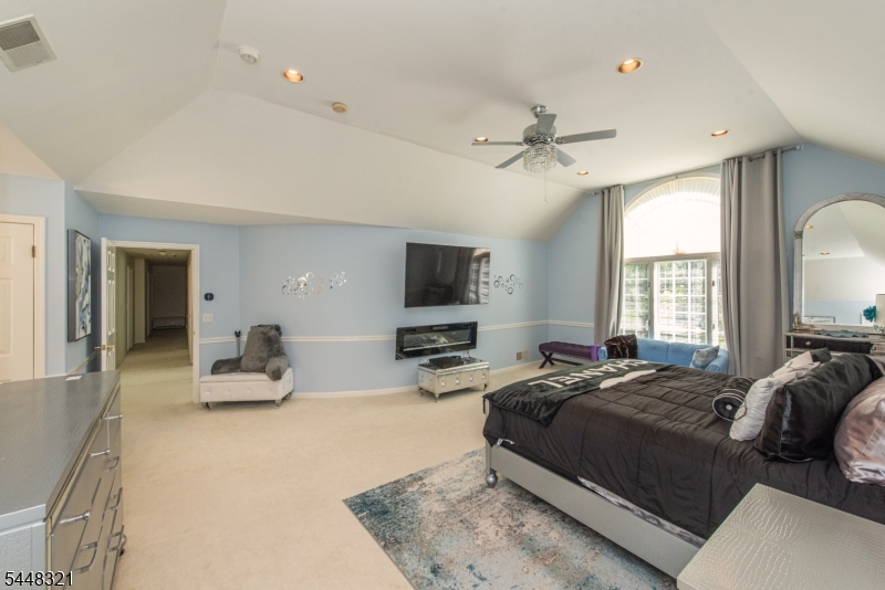 11 Rosewood Lane Denville NJ 07834