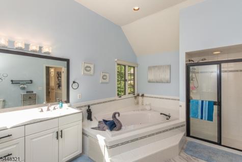 11 Rosewood Lane Denville NJ 07834