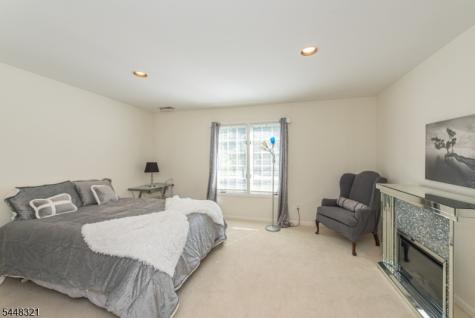 11 Rosewood Lane Denville NJ 07834