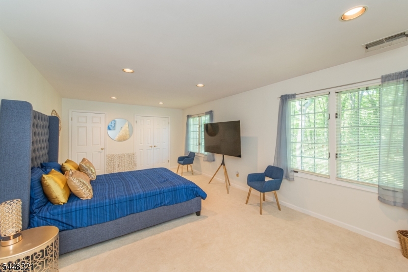 11 Rosewood Lane Denville NJ 07834