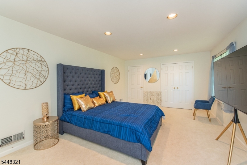 11 Rosewood Lane Denville NJ 07834