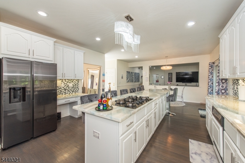11 Rosewood Lane Denville NJ 07834