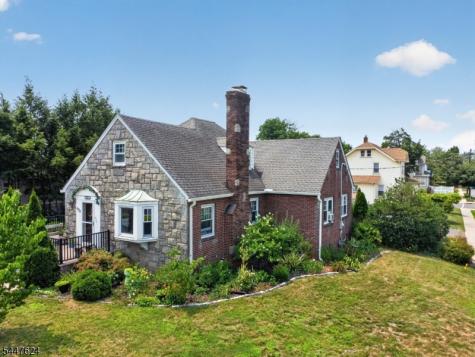 633 Palmer Avenue Maywood NJ 07607