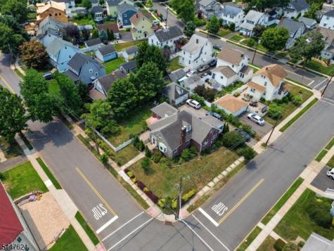 633 Palmer Avenue Maywood NJ 07607