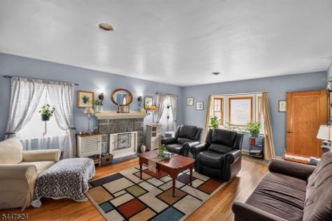 633 Palmer Avenue Maywood NJ 07607