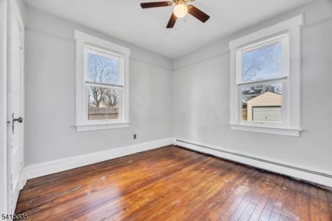 425 Mercer Avenue Roselle NJ 07203