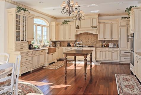 2 Chilton Road Chester NJ 07930
