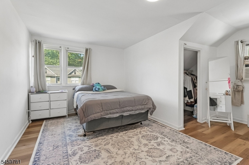 22 Sturgis Road Edison NJ 08817