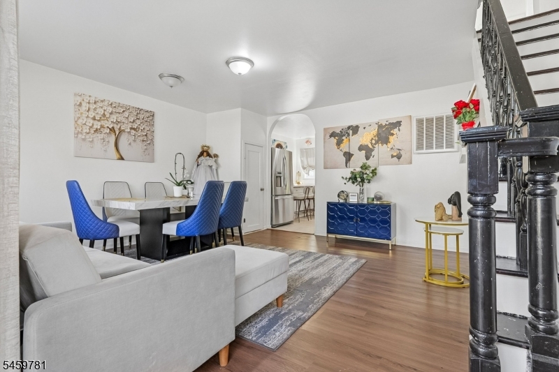 22 Sturgis Road Edison NJ 08817