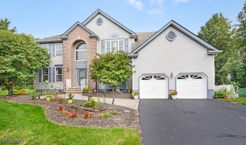 74 Macfarlane Circle Monroe NJ 08831