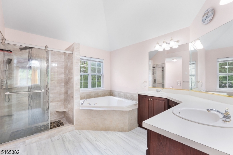 74 Macfarlane Circle Monroe NJ 08831
