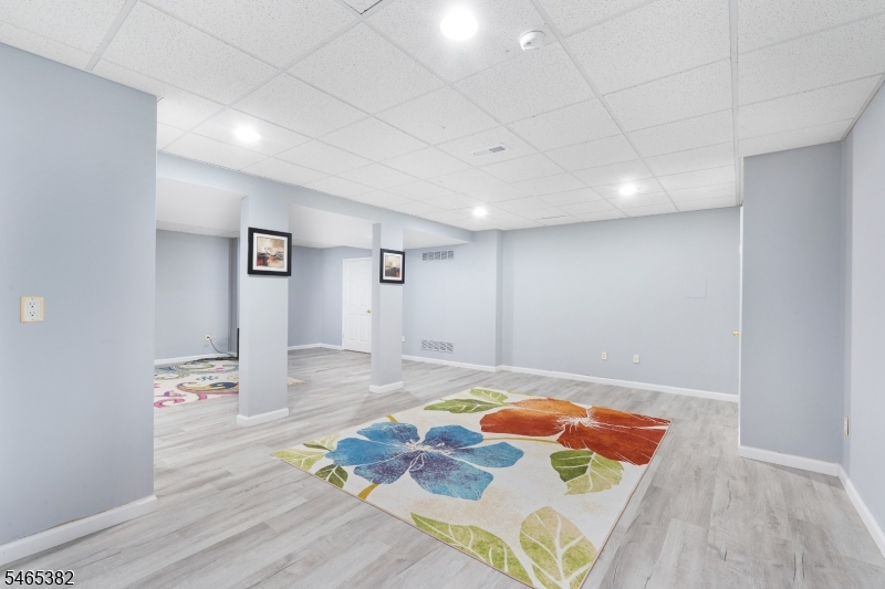 74 Macfarlane Circle Monroe NJ 08831