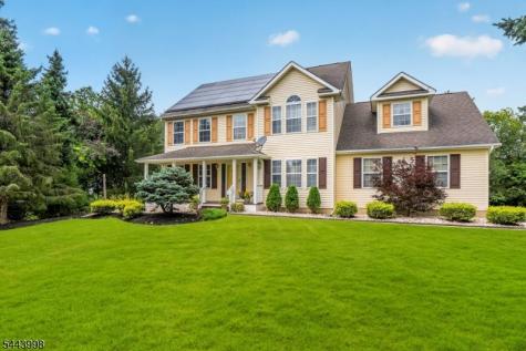 33 Summit Road Green NJ 07821