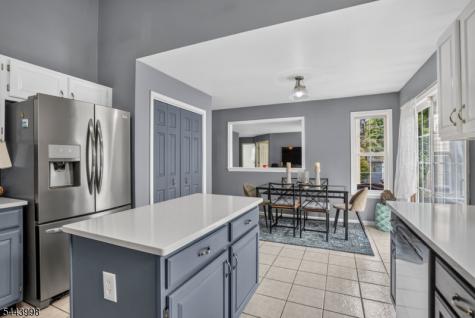 33 Summit Road Green NJ 07821