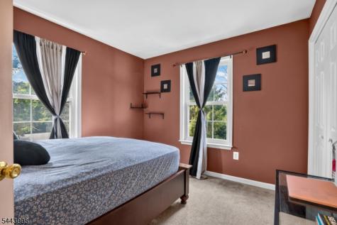 33 Summit Road Green NJ 07821