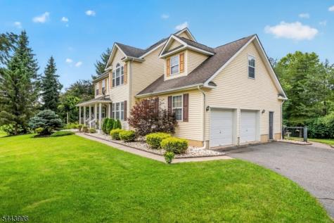 33 Summit Road Green NJ 07821