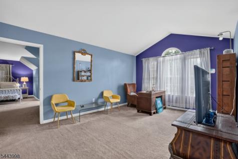 33 Summit Road Green NJ 07821