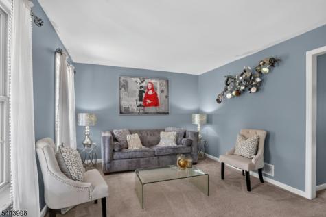 33 Summit Road Green NJ 07821