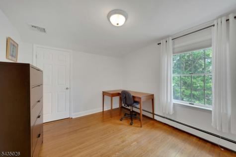 140 Boulevard Glen Rock NJ 07452