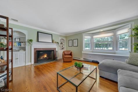 140 Boulevard Glen Rock NJ 07452