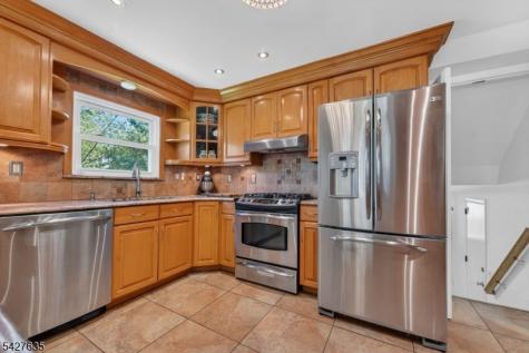 271 E Mount Pleasant Avenue Livingston NJ 07039