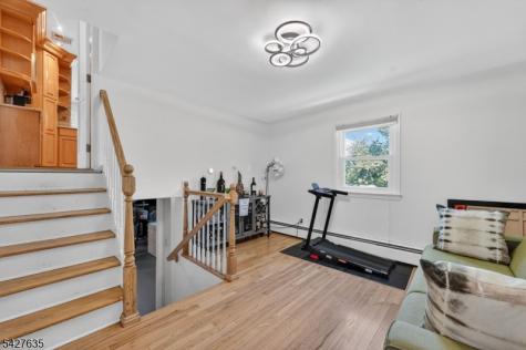 271 E Mount Pleasant Avenue Livingston NJ 07039