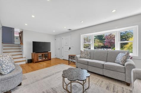 271 E Mount Pleasant Avenue Livingston NJ 07039