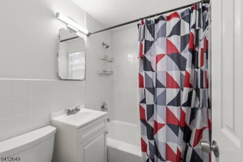 429 1ST Street Middlesex NJ 08846