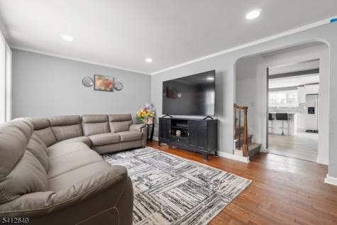 429 1ST Street Middlesex NJ 08846