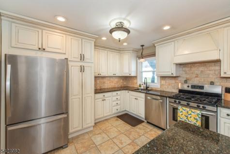 43 Pinchbrook Drive Florham Park NJ 07932
