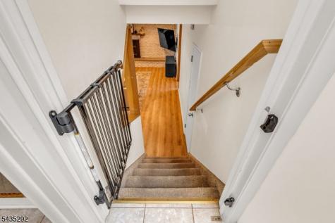 31 Monhegan Avenue Wayne NJ 07470