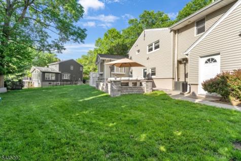 31 Monhegan Avenue Wayne NJ 07470