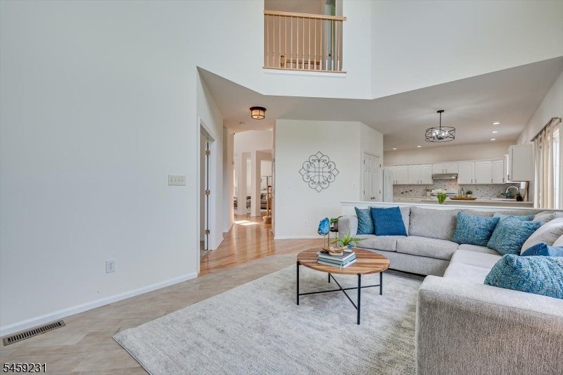4 Avery Court Bridgewater NJ 08807
