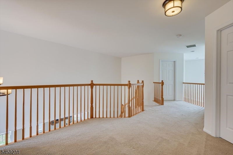4 Avery Court Bridgewater NJ 08807