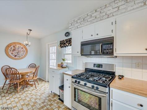 38 Karen Place Edison NJ 08817