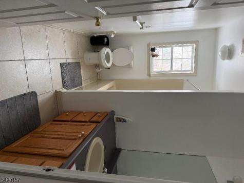 39 Canterbury Lane Mansfield NJ 07840