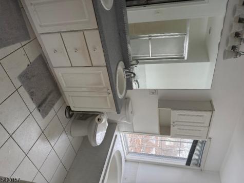 39 Canterbury Lane Mansfield NJ 07840