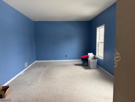 39 Canterbury Lane Mansfield NJ 07840