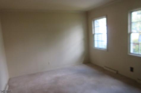 12 Jericho Road Butler NJ 07405