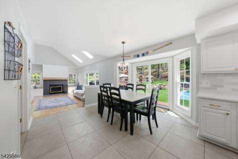 71 Chincopee Road Jefferson NJ 07849