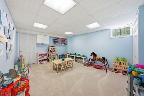 71 Chincopee Road Jefferson NJ 07849